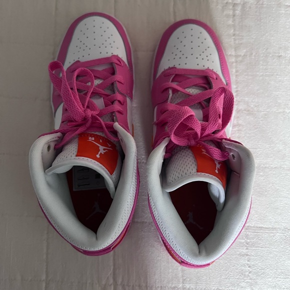 Nike Air Jordan 1 Mid Pinksicle Safety Orange Pink DX3240-681 size us 6.5 - Picture 8 of 9